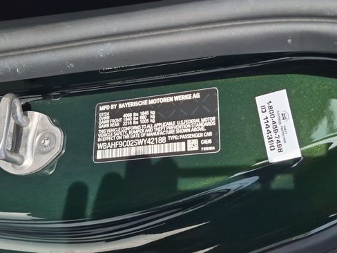 Used 2025 BMW Z4 M40i w/ Edition RWD image 15