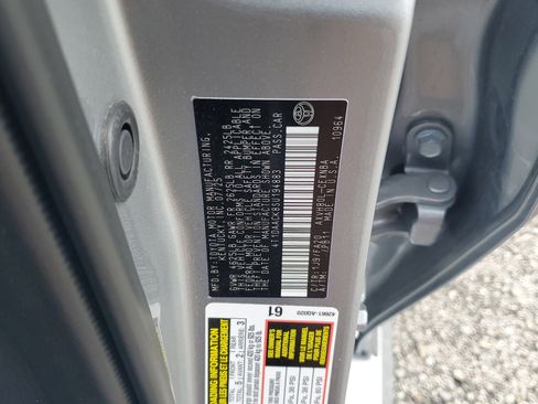 Used 2025 Toyota Camry LE FWD image 23