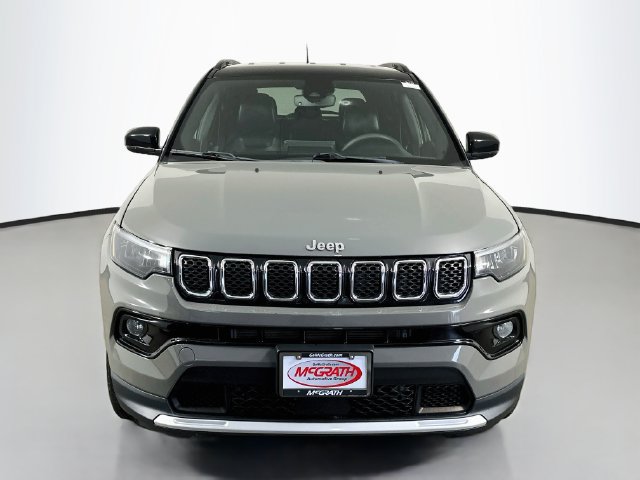 Used 2023 Jeep Compass Limited AWD/4WD image 15