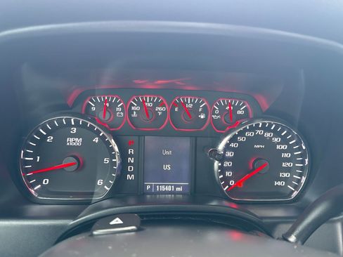 Used 2016 Chevrolet Silverado 1500 Custom image 20