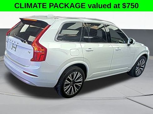 Used 2022 Volvo XC90 T5 Momentum w/ Advanced Package image 5