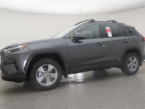 Certified 2025 Toyota RAV4 XLE image 55