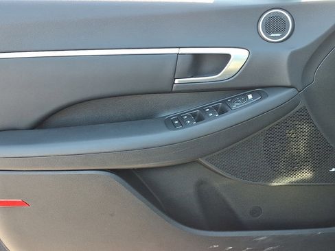 Used 2020 Hyundai Sonata SEL image 13