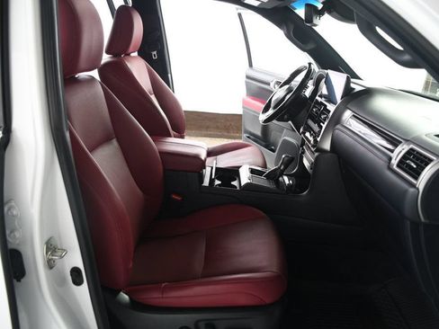 Used 2022 Lexus GX 460 Premium AWD/4WD image 30