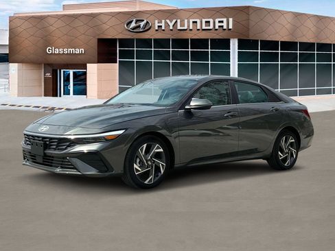 New 2025 Hyundai Elantra Limited image 2