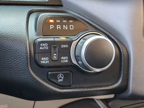Used 2019 RAM 1500 Big Horn AWD/4WD image 30