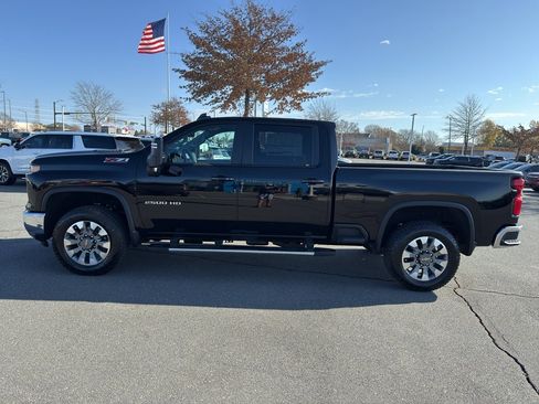 New 2026 Chevrolet Silverado 2500 LT image 4