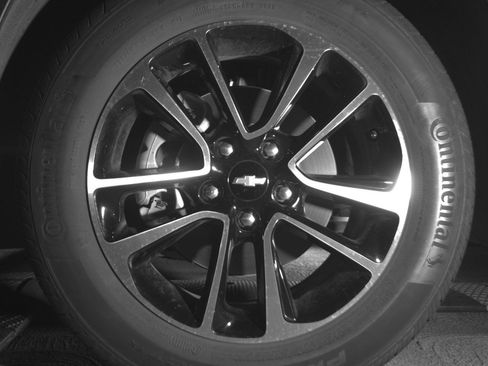 Used 2025 Chevrolet TrailBlazer LT FWD image 12