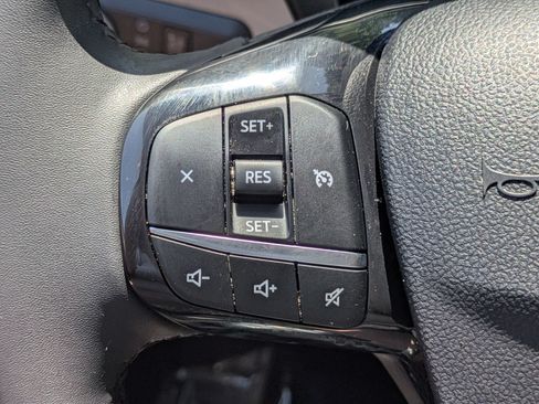 Certified 2021 Ford Escape SEL AWD/4WD image 15