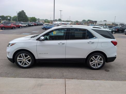 Used 2020 Chevrolet Equinox Premier AWD/4WD image 5