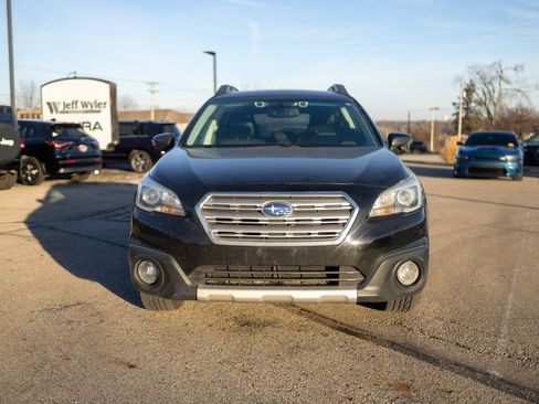 Used 2016 Subaru Outback 2.5i Limited image 21