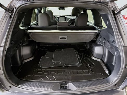 Used 2025 Subaru Forester Premium AWD/4WD image 29