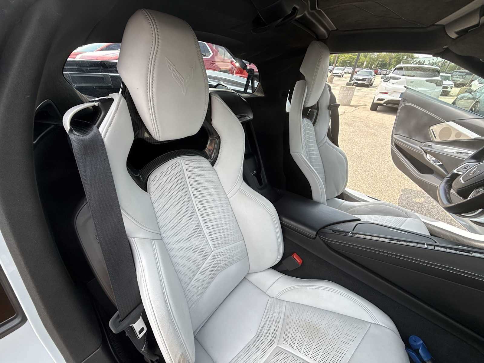 Certified 2021 Chevrolet Corvette Stingray Premium Cpe w/ Z51 Performance Package RWD image 28