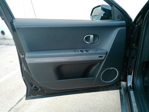 Used 2025 Hyundai Ioniq 5 Limited RWD image 11