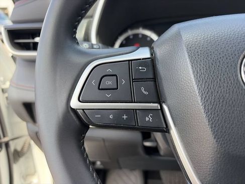 Used 2023 Toyota Highlander XSE AWD/4WD image 22