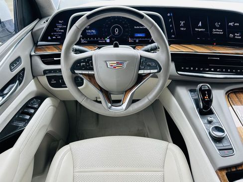Used 2024 Cadillac Escalade Sport Platinum AWD/4WD image 22