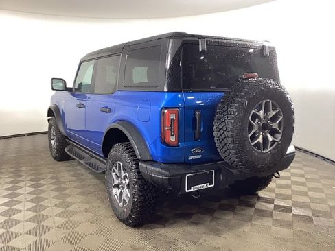 New 2025 Ford Bronco Badlands image 4