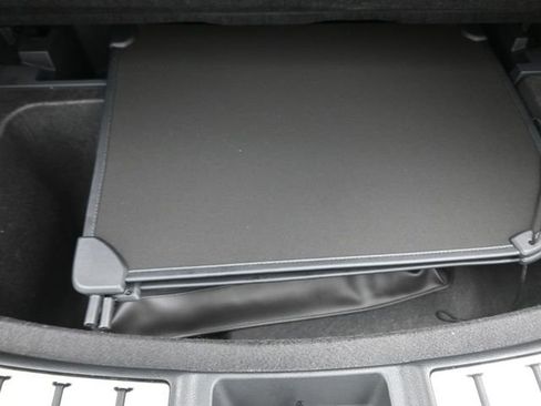 Used 2025 Lexus NX 250 FWD w/ Towing Package (2000 Lbs) image 29