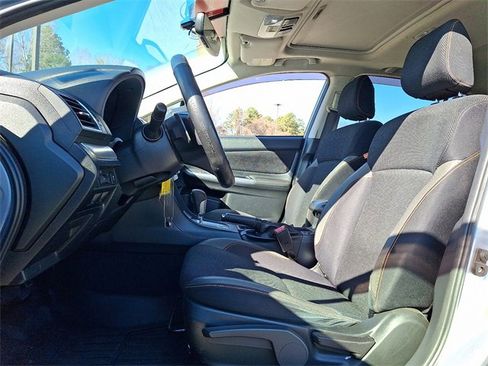 Used 2017 Subaru Crosstrek 2.0i Premium w/ Moonroof Package image 13