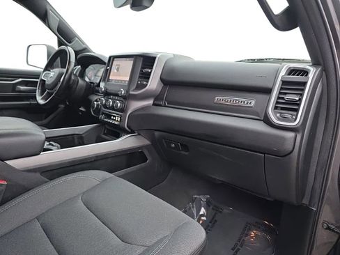 Used 2022 RAM 1500 Big Horn AWD/4WD image 18