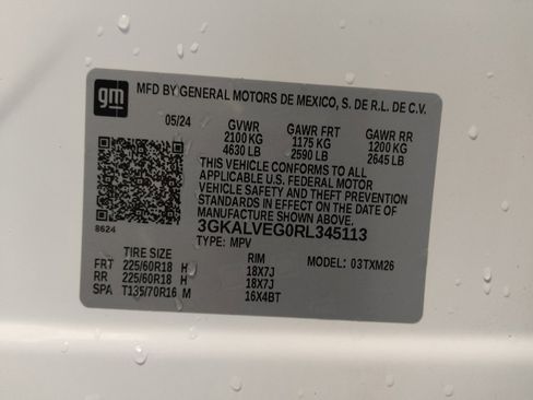 Used 2024 GMC Terrain SLT image 33