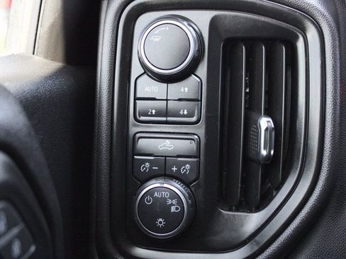 Used 2023 Chevrolet Silverado 1500 Custom Trail Boss image 20