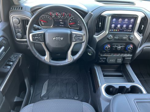 Used 2019 Chevrolet Silverado 1500 RST AWD/4WD image 31