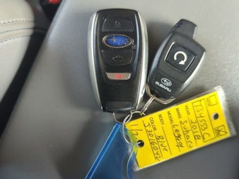 Used 2018 Subaru Legacy 3.6R Limited image 35