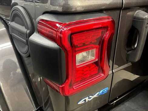 Used 2021 Jeep Wrangler Unlimited Sahara w/ Cold Weather Group image 23