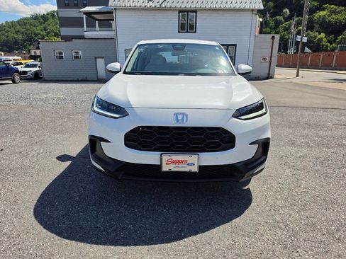 Used 2024 Honda HR-V LX image 3