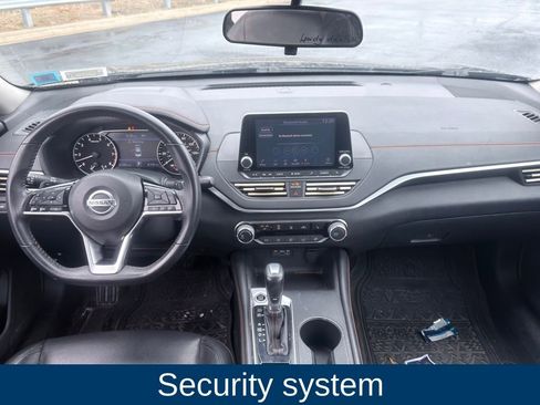 Used 2020 Nissan Altima 2.5 SR w/ Premium Package image 12