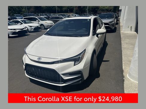 Used 2023 Toyota Corolla XSE FWD image 1