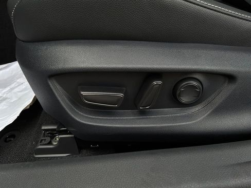 New 2026 Toyota Camry SE FWD image 10