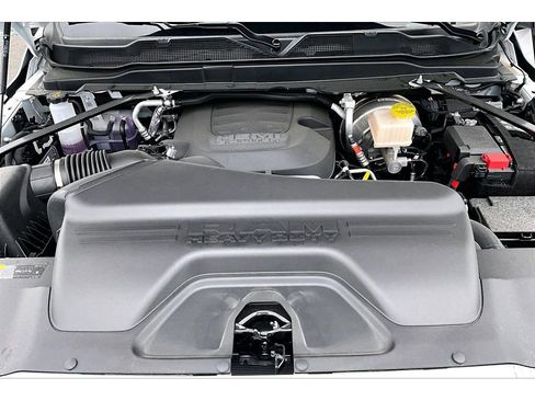 New 2026 RAM 2500 Tradesman AWD/4WD image 12