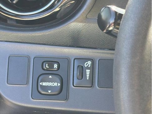 Used 2015 Toyota Prius C Three image 12