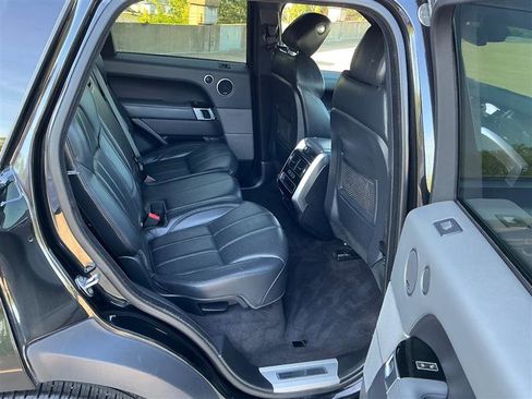 Used 2015 Land Rover Range Rover Sport Supercharged AWD/4WD image 39