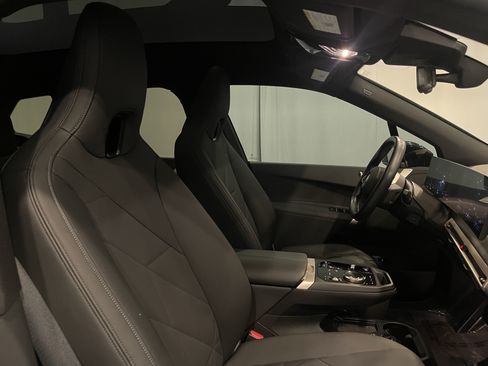 Certified 2024 BMW iX xDrive50 AWD/4WD image 15
