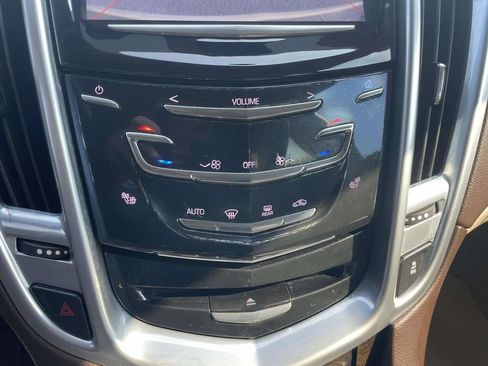 Used 2014 Cadillac SRX Luxury w/ Driver Awareness Package FWD image 27