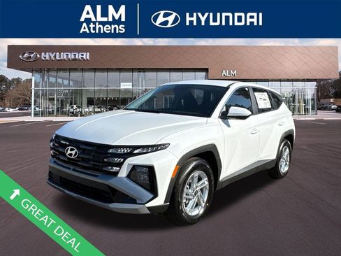 New 2026 Hyundai Tucson SE image 1