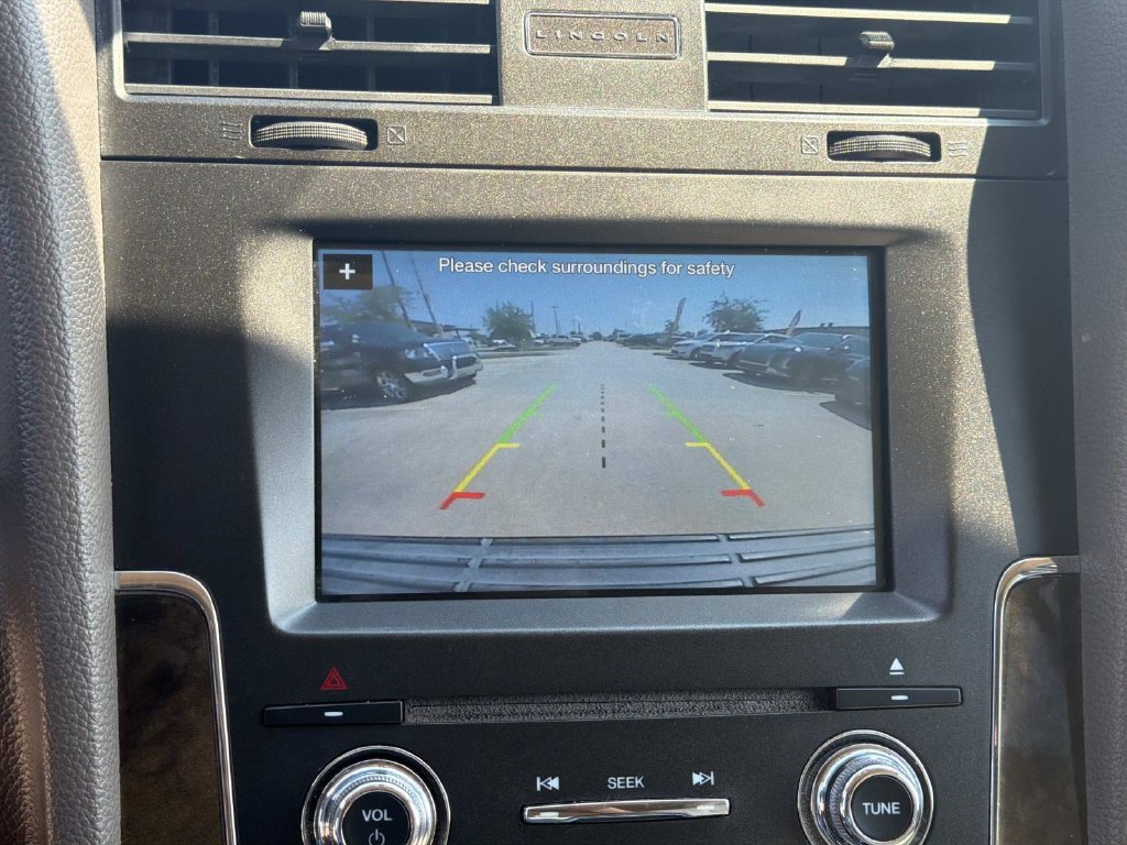 Used 2017 Lincoln Navigator Select RWD image 29