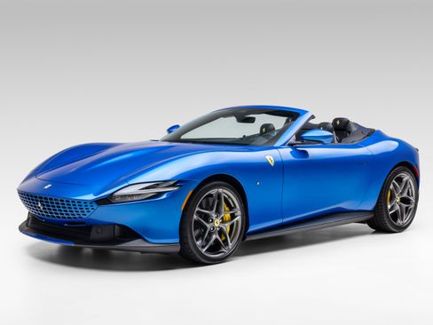 Used 2026 Ferrari Roma Spider RWD image 2
