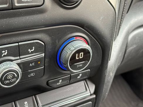 Used 2021 Chevrolet Silverado 1500 LT Trail Boss image 28