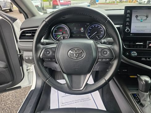 Used 2022 Toyota Camry XSE FWD image 24