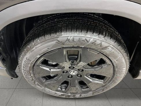 New 2026 Honda Pilot Black Edition image 11