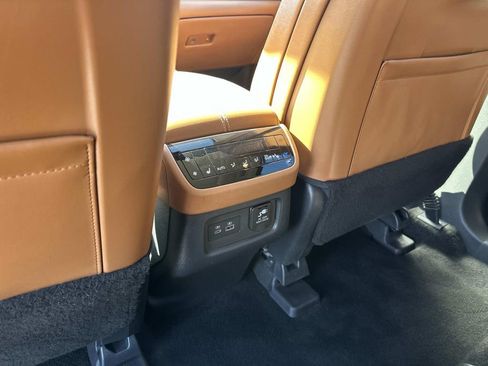 Used 2023 INFINITI QX60 Sensory image 31