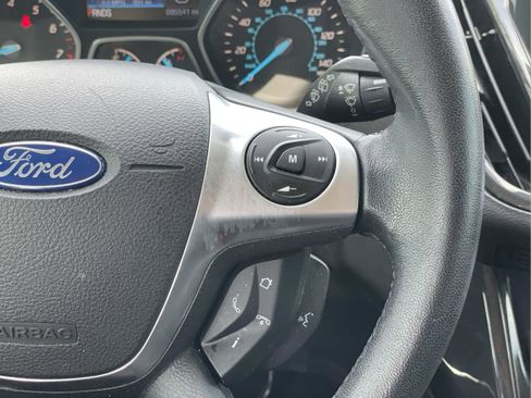 Used 2014 Ford Escape Titanium FWD image 11