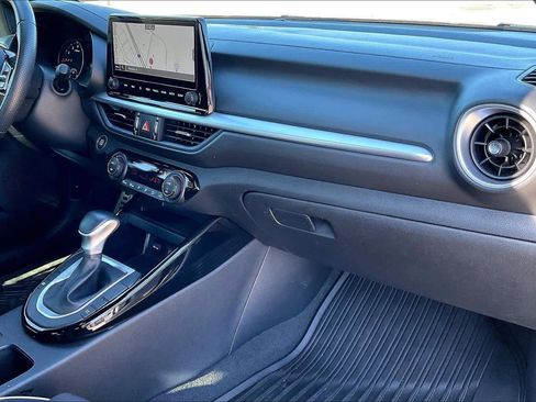 Certified 2024 Kia Forte GT-Line image 23