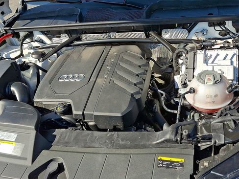 Certified 2023 Audi Q5 2.0T Premium w/ Convenience Package AWD/4WD image 28