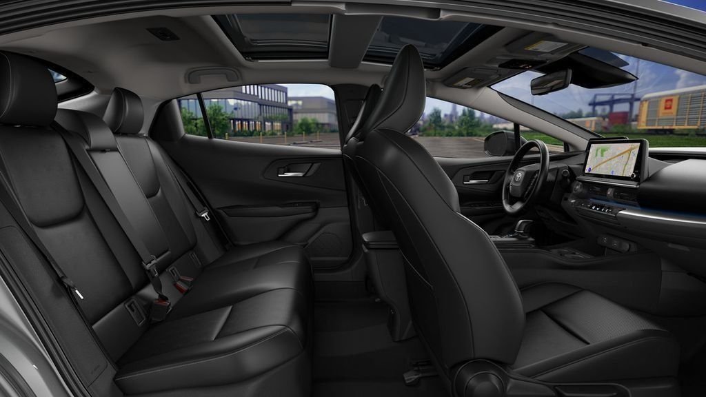 New 2027 Toyota Prius XLE FWD image 2