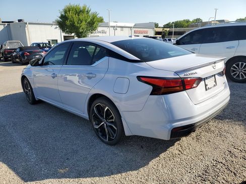 Certified 2024 Nissan Altima 2.5 SR w/ SR Premium Package AWD/4WD image 3